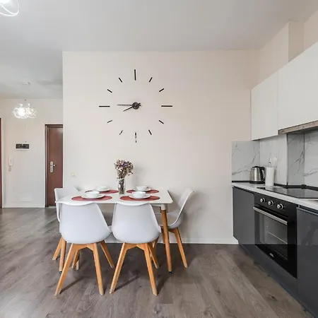 New Boulevard Condo / 10' Walk From Tirana Center Exterior photo