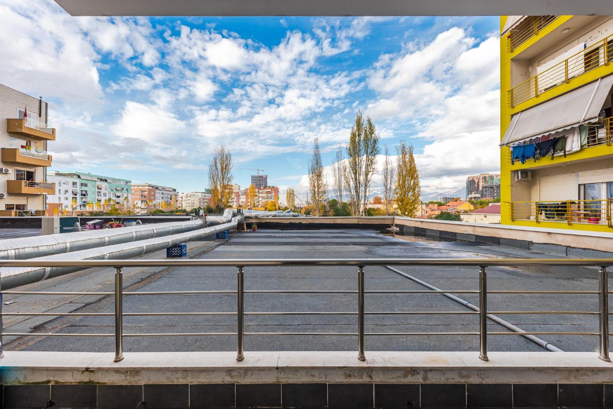 Appartement New Boulevard / 10' Walk From Center Tirana